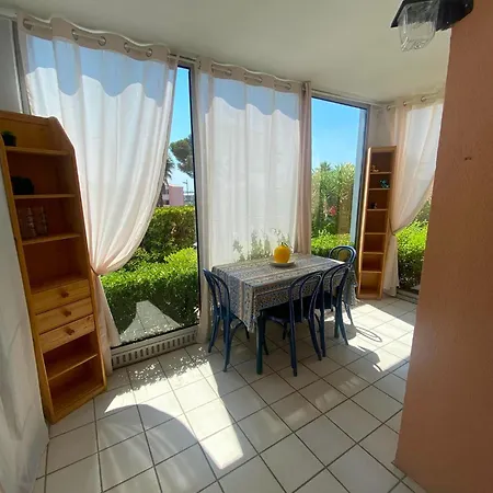 Appartement T2 Cabine, Clim, Piscine, Parking, Terrasse Privee Apartament *